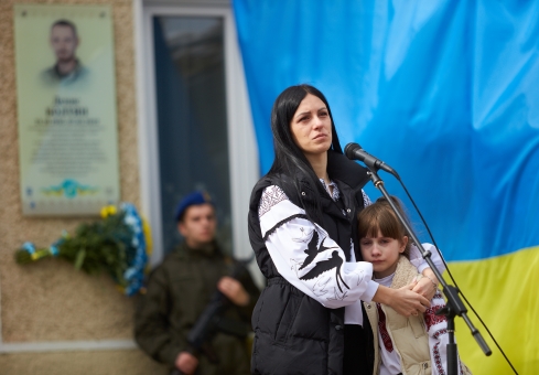 Денис Болтян був професійним військовим, сержант 109 батальйону 10-ї ОГШБ