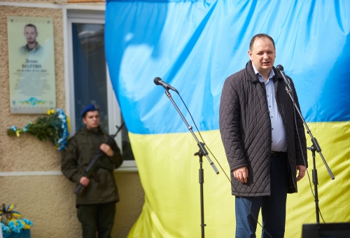 Денис Болтян був професійним військовим, сержант 109 батальйону 10-ї ОГШБ