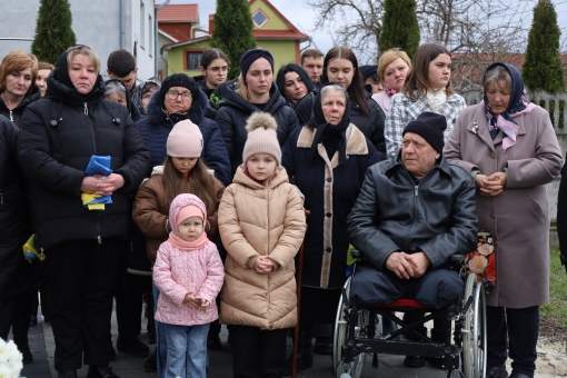 Віддаємо одвічну шану воїнам, що стали на захист правди, добра і свободи України!