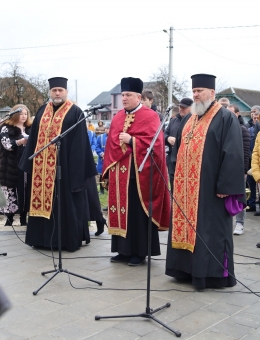 Віддаємо одвічну шану воїнам, що стали на захист правди, добра і свободи України!