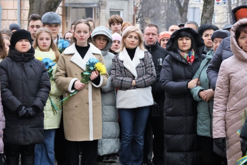 Ще три анотаційні дошки з'явились в Івано-Франківську, їх відкрили на фасаді Ліцею ім.Івана Пулюя